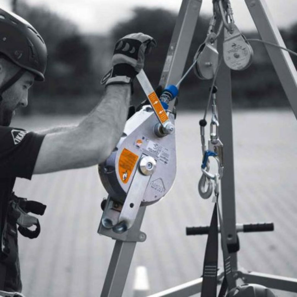 Dynamic Rescue Systems IKAR Type 3 Retractable Rescue Winch – Height Dynamics
